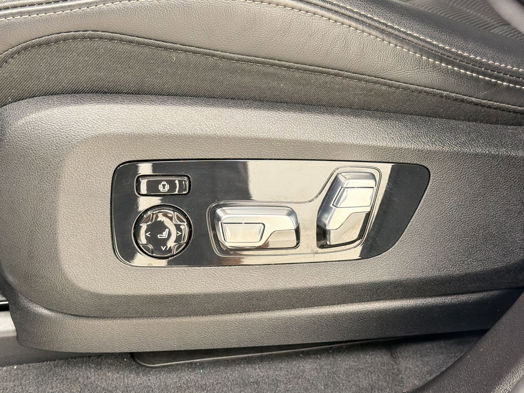 Certified 2023 BMW X5 xDrive45e w/ Climate Comfort Package image 14