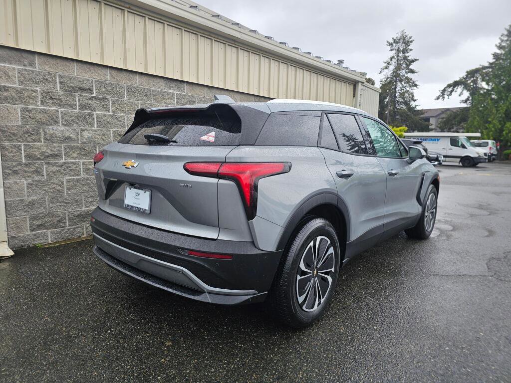 Used 2024 Chevrolet Blazer EV LT AWD/4WD image 8
