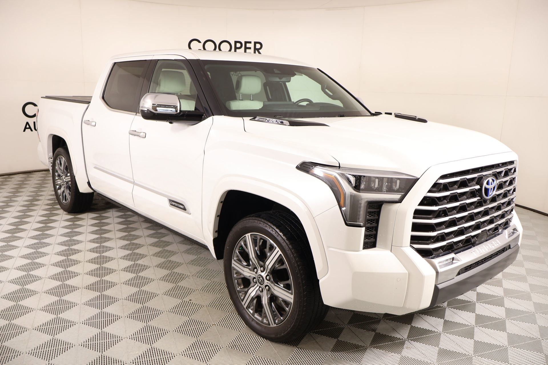 Used 2023 Toyota Tundra Capstone image 1