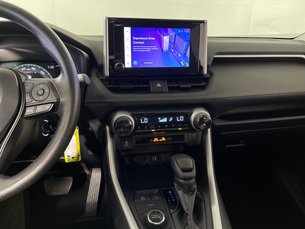 Certified 2025 Toyota RAV4 LE AWD/4WD image 16