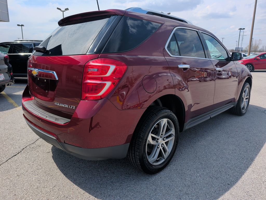Used 2016 Chevrolet Equinox LTZ w/ Enhanced Convenience Package image 7