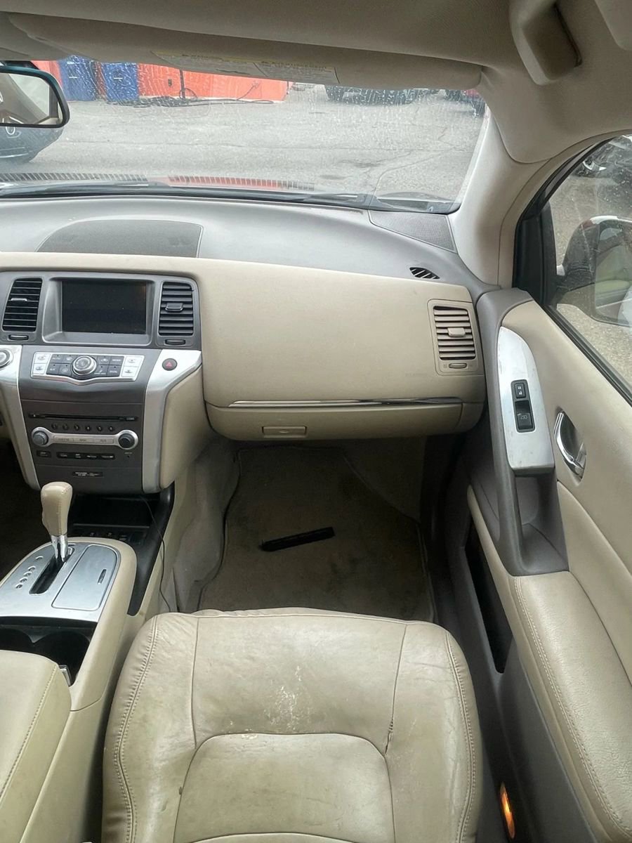 Used 2012 Nissan Murano S image 30