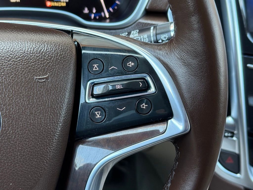 Used 2016 Cadillac SRX Luxury image 26