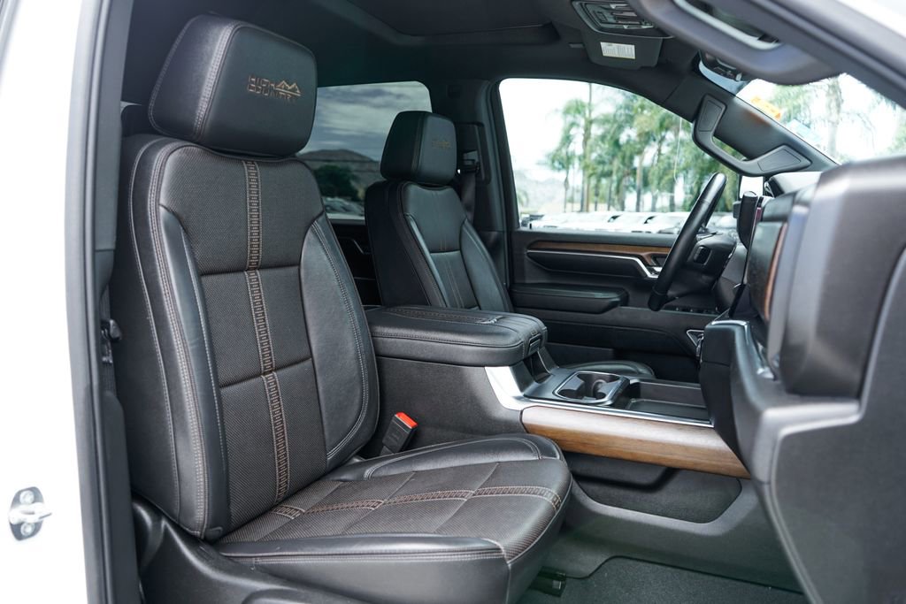 Used 2024 Chevrolet Silverado 2500 High Country w/ High Country Premium Package image 42