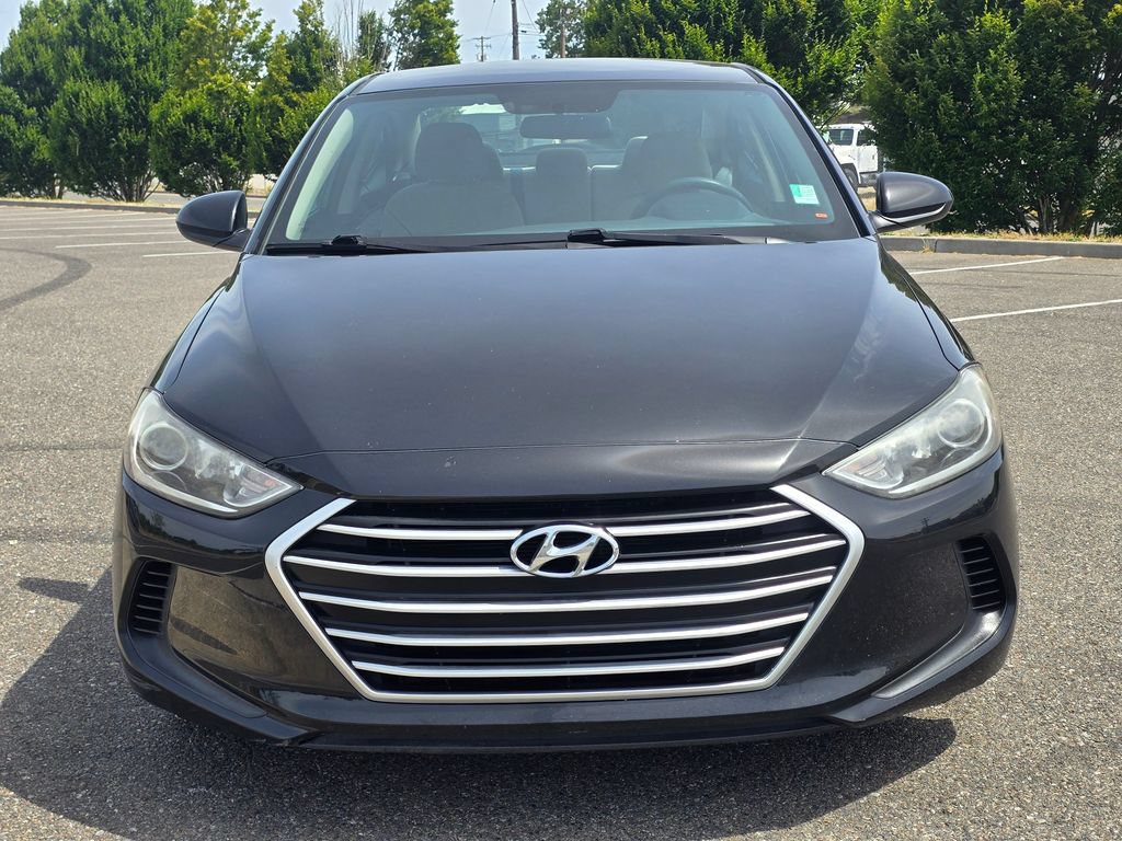 Used 2017 Hyundai Elantra SE FWD image 8