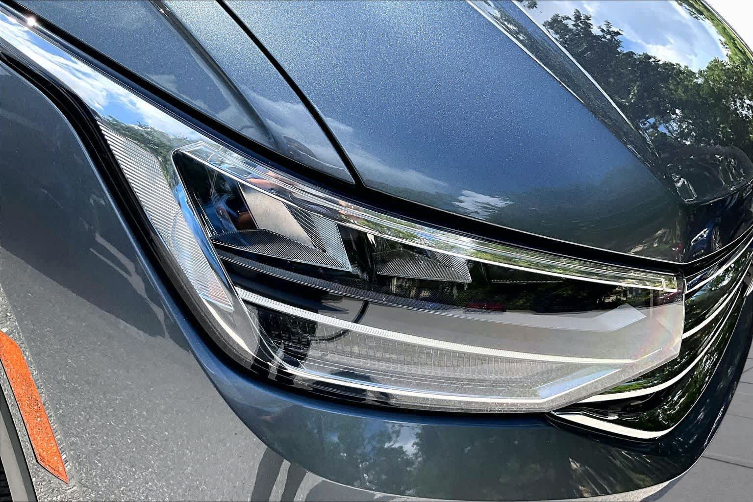 Used 2024 Volkswagen Tiguan Wolfsburg Edition FWD image 28