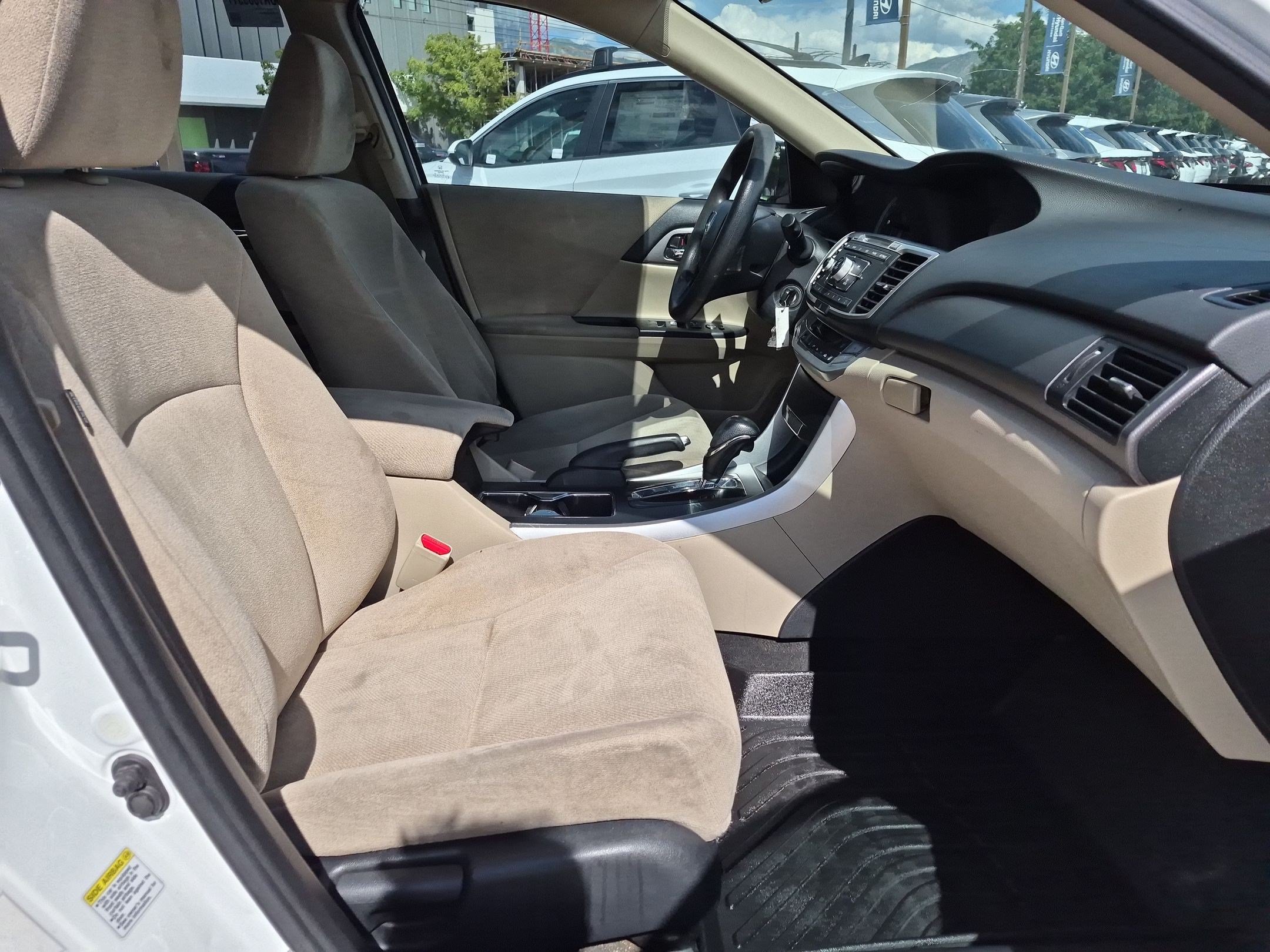 Used 2013 Honda Accord LX image 29