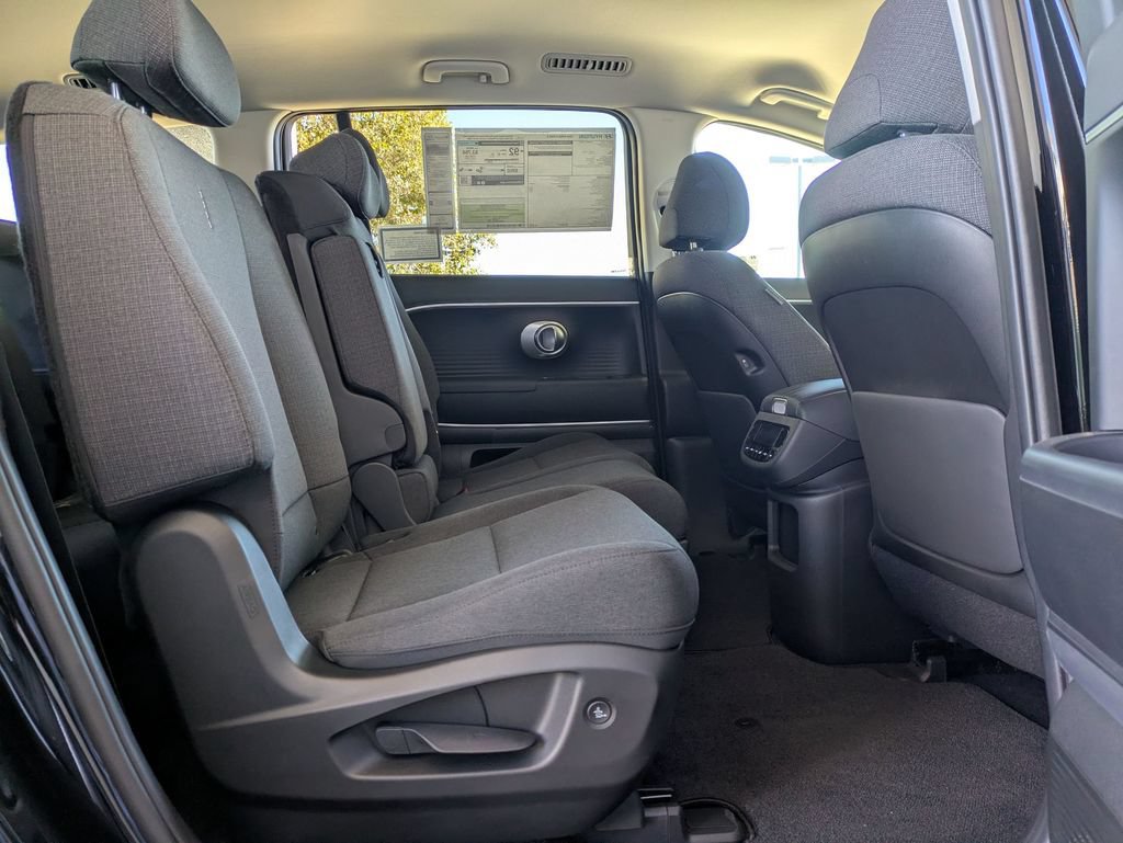New 2026 Hyundai Ioniq 9 S RWD image 10