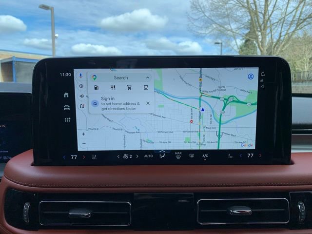 Certified 2025 Lincoln Aviator Reserve w/ Equipment Group 201A image 20