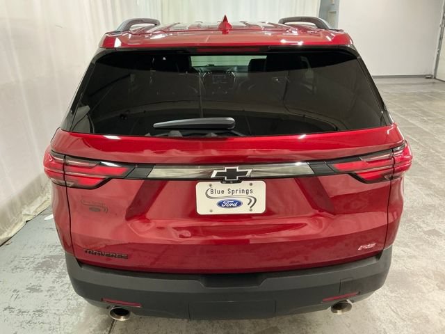 Used 2023 Chevrolet Traverse RS FWD image 4