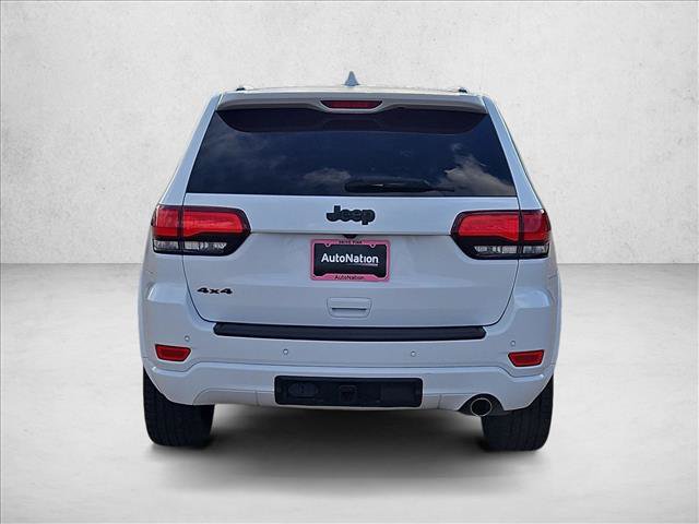 Used 2020 Jeep Grand Cherokee Altitude AWD/4WD image 7