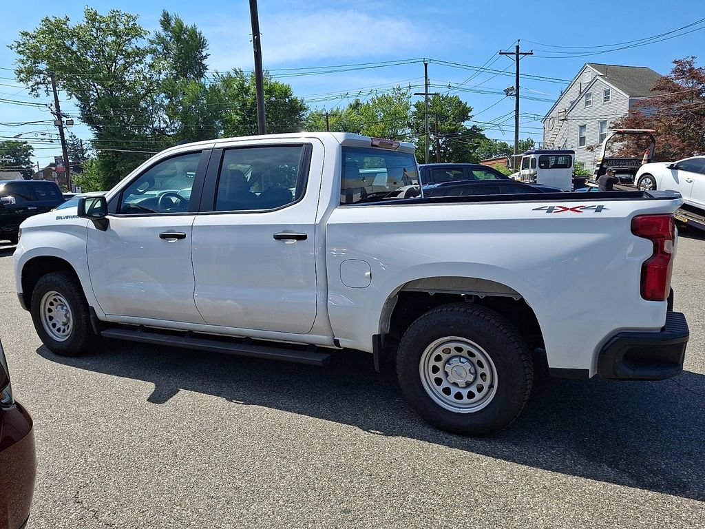 Used 2026 Chevrolet Silverado 1500 W/T w/ Trailering Package AWD/4WD image 4