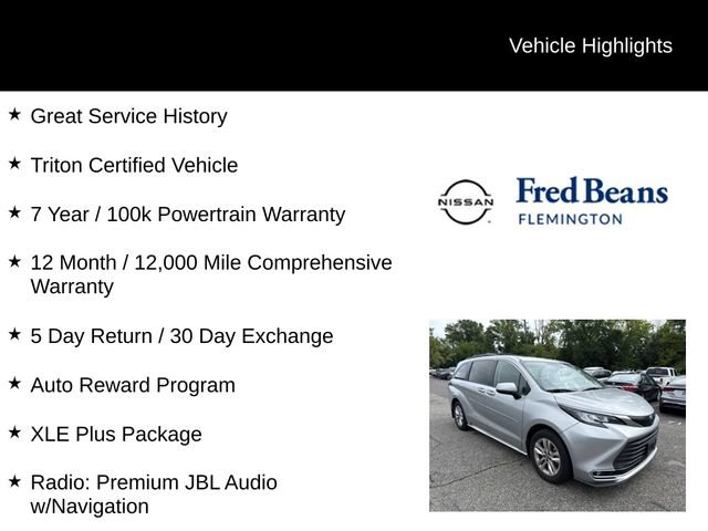 Used 2022 Toyota Sienna XLE w/ XLE Plus Package FWD image 5