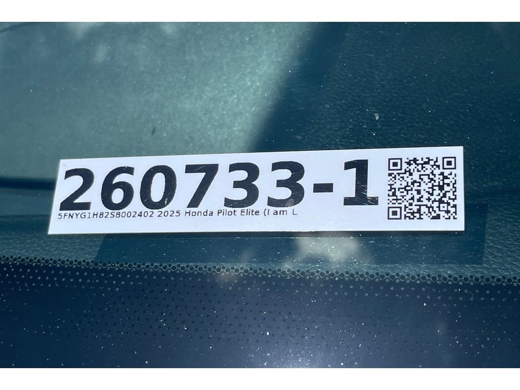 Certified 2025 Honda Pilot Elite image 56