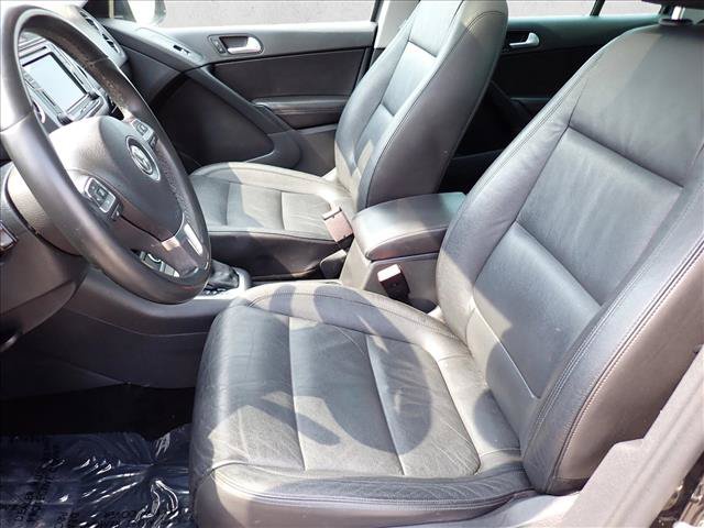 Used 2017 Volkswagen Tiguan Sport FWD image 11