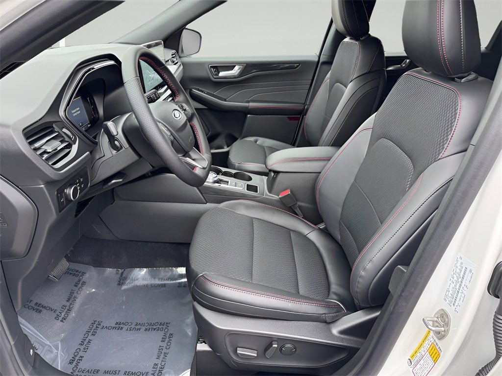 New 2026 Ford Escape ST-Line w/ Tech Pack #1 image 10