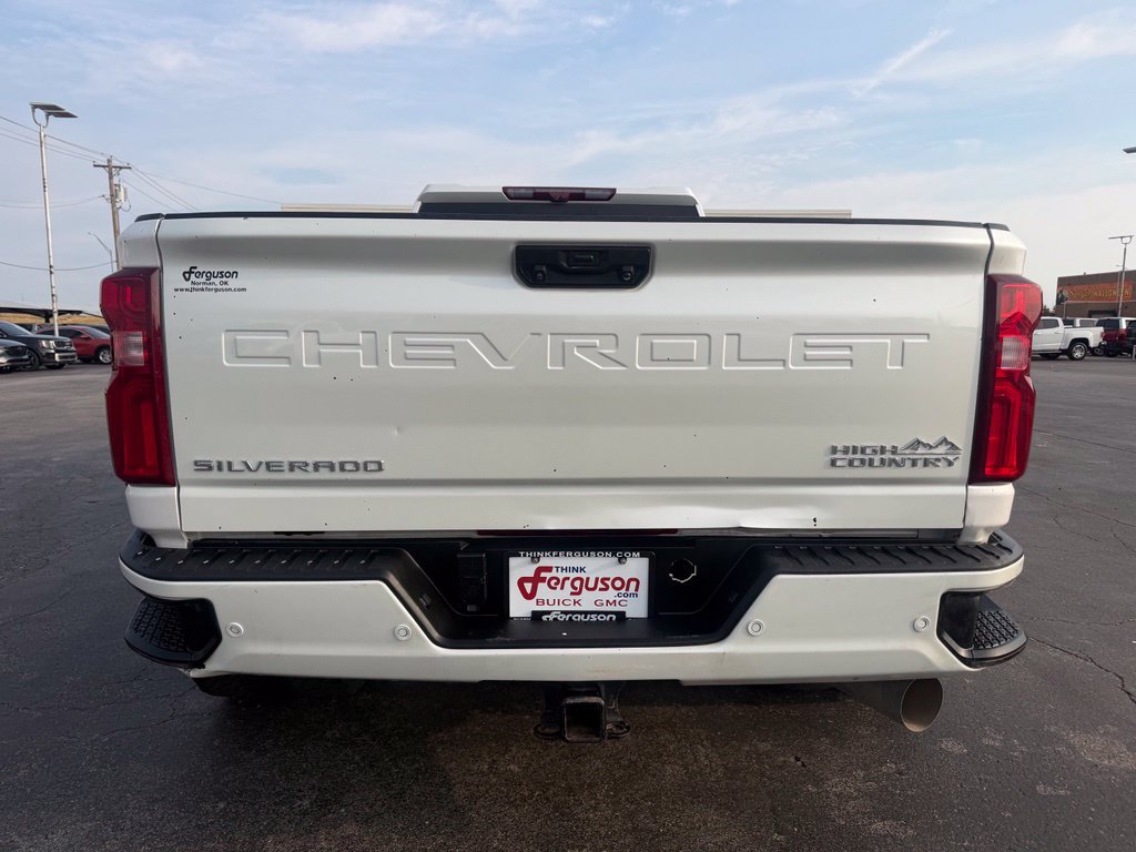 Used 2024 Chevrolet Silverado 3500 High Country w/ High Country Premium Package AWD/4WD image 14