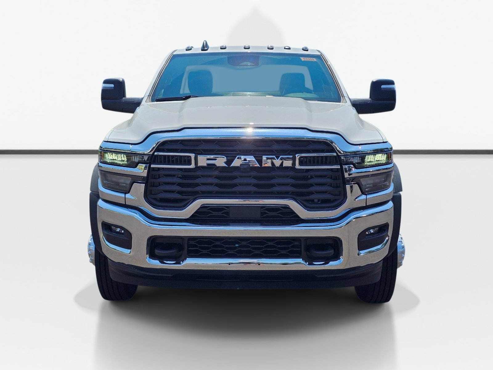 New 2027 RAM 4500 Tradesman w/ Chrome Appearance Group RWD image 2
