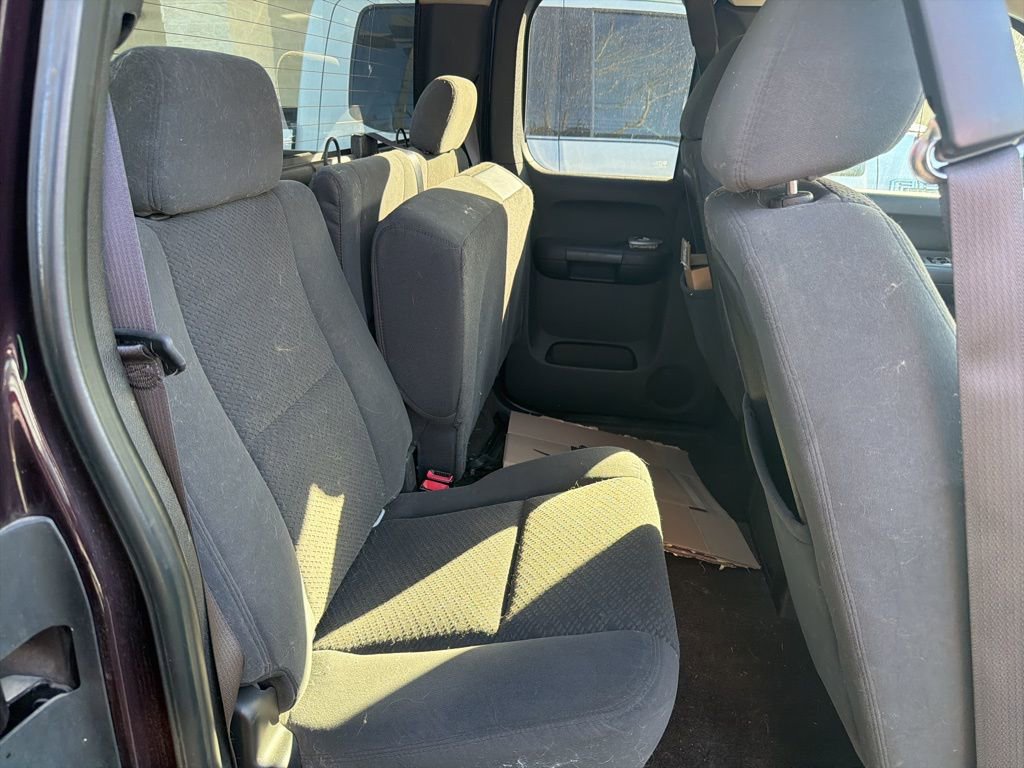 Used 2008 Chevrolet Silverado 1500 LT w/ Power Pack Plus image 7