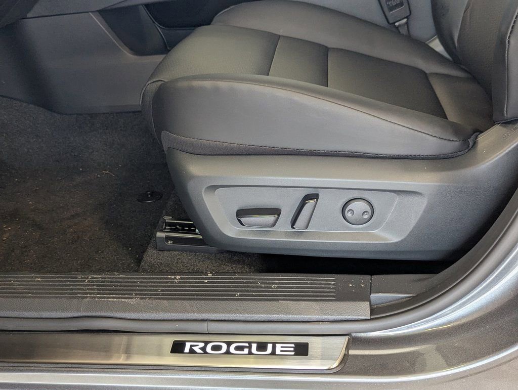 New 2026 Nissan Rogue SV image 19