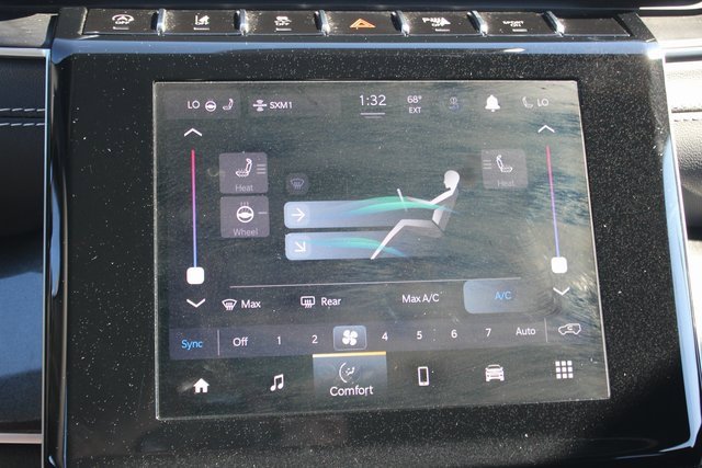 Used 2023 Jeep Grand Cherokee Altitude image 6