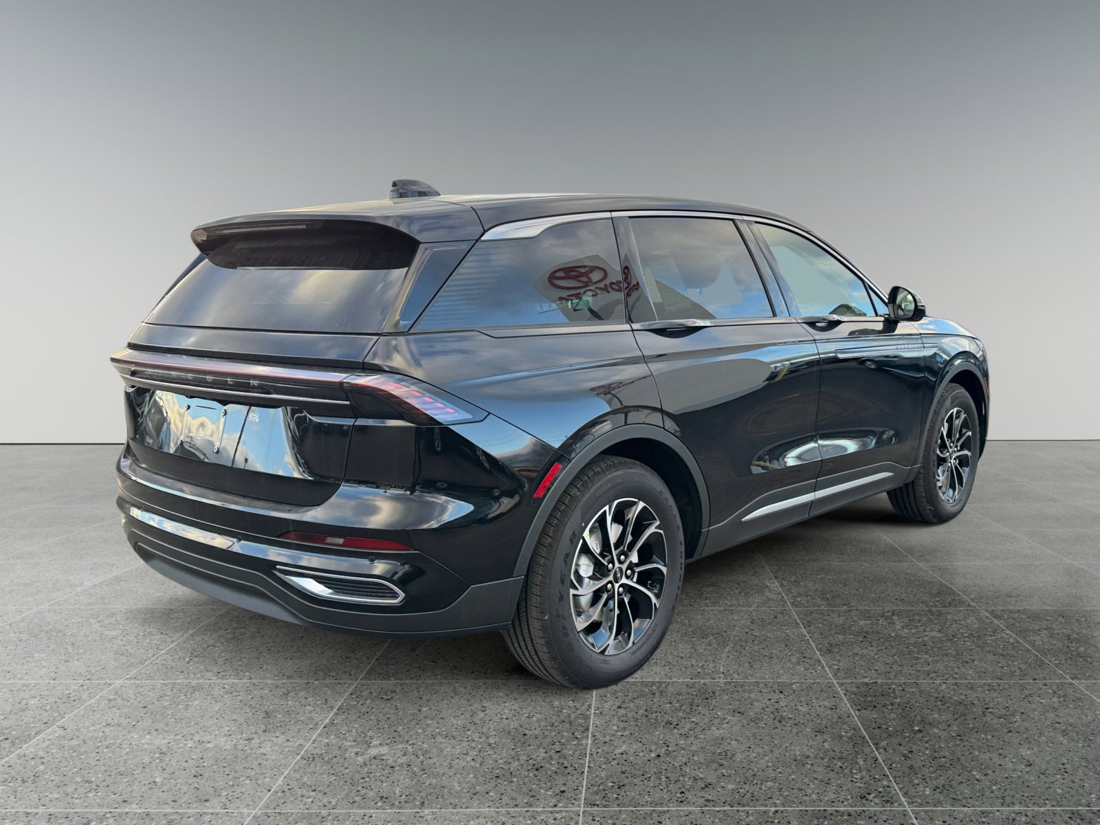 New 2026 Lincoln Nautilus Premier w/ Equipment Group 102A image 5