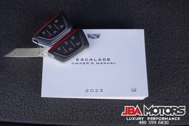 Used 2023 Cadillac Escalade V AWD/4WD image 31