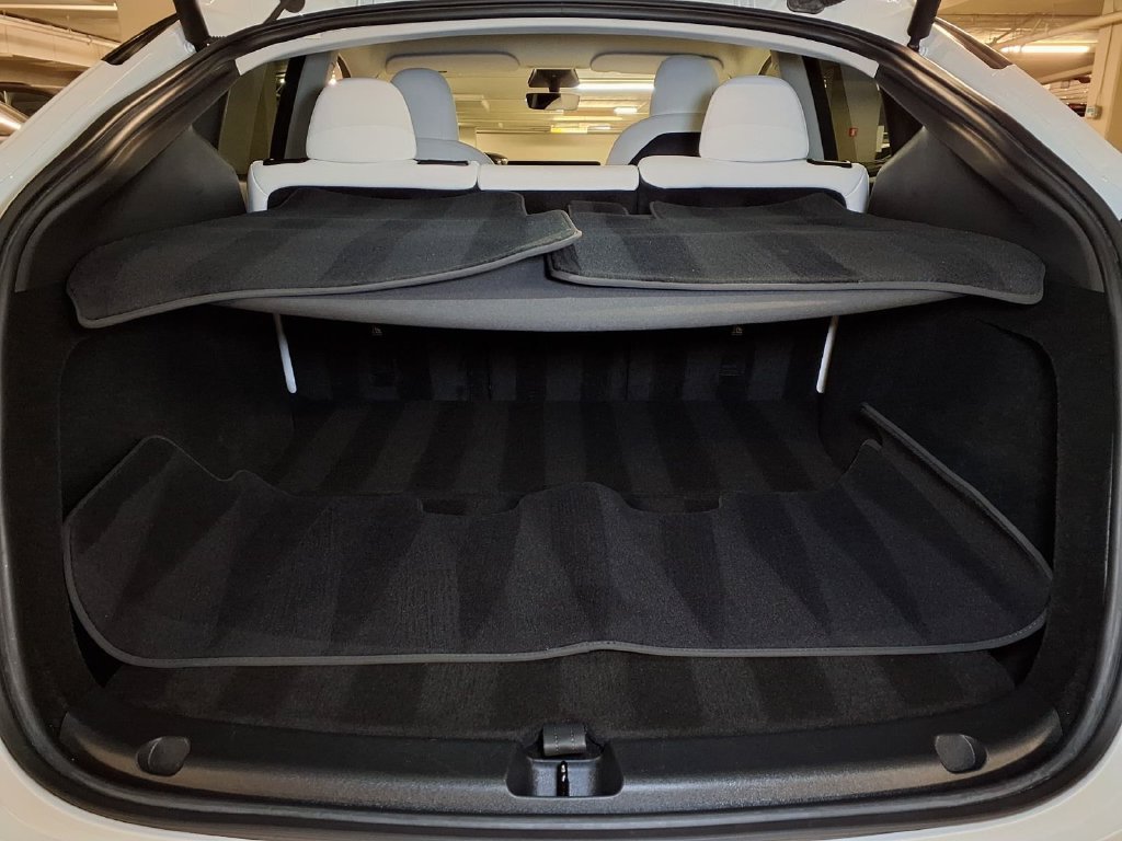 Used 2023 Tesla Model Y Long Range AWD/4WD image 19