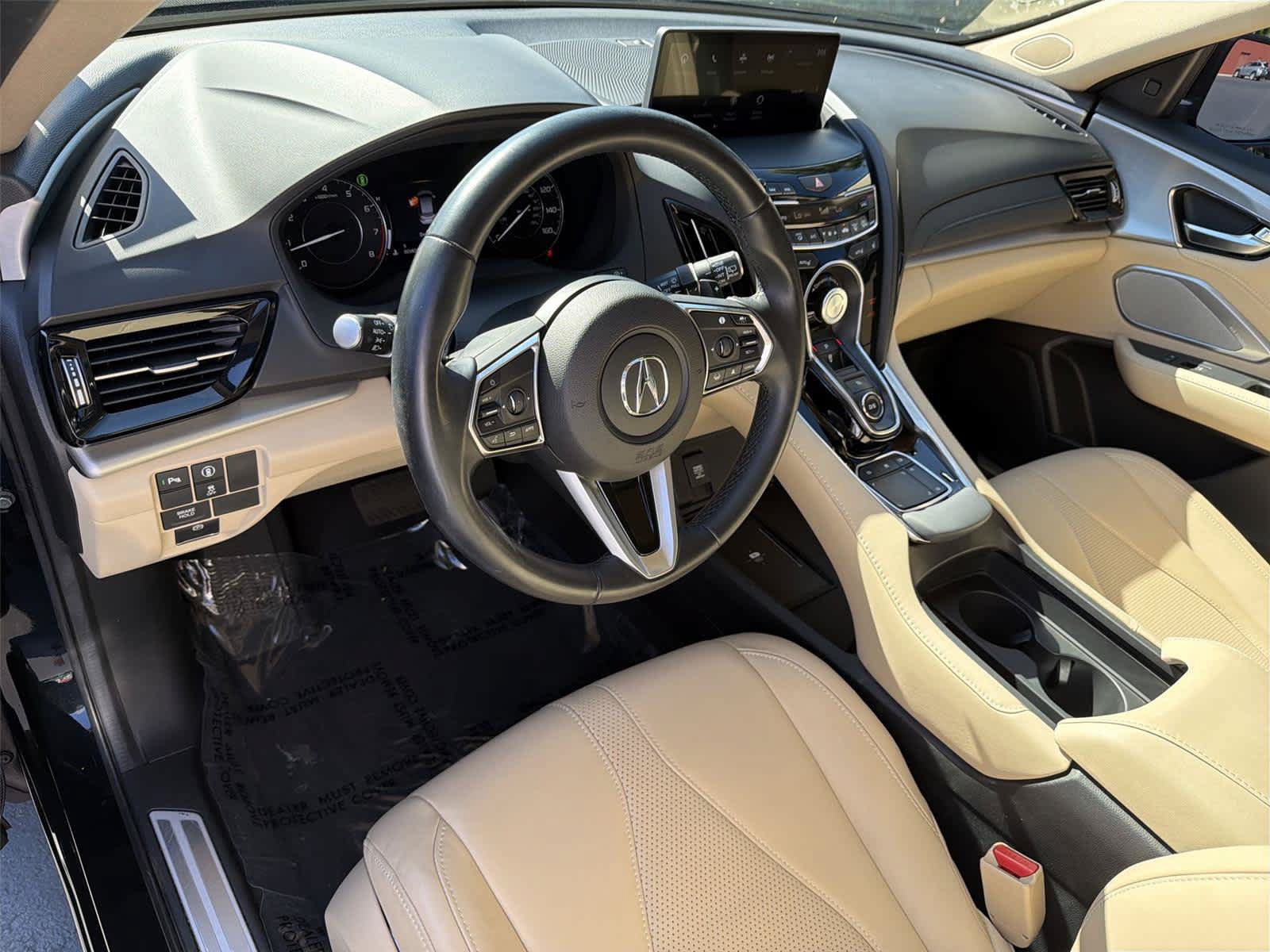 Used 2023 Acura RDX w/ Technology Package FWD image 2