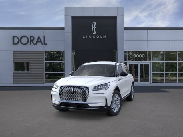 Used 2026 Lincoln Corsair Premiere FWD image 2