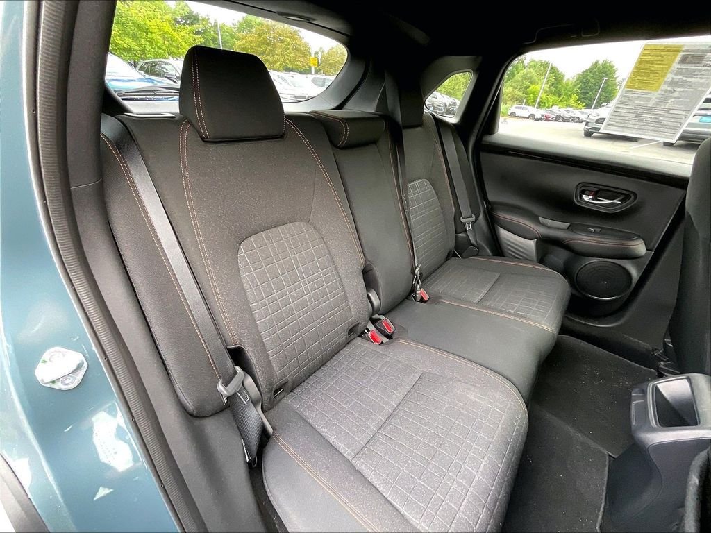 Used 2024 Honda HR-V Sport image 16