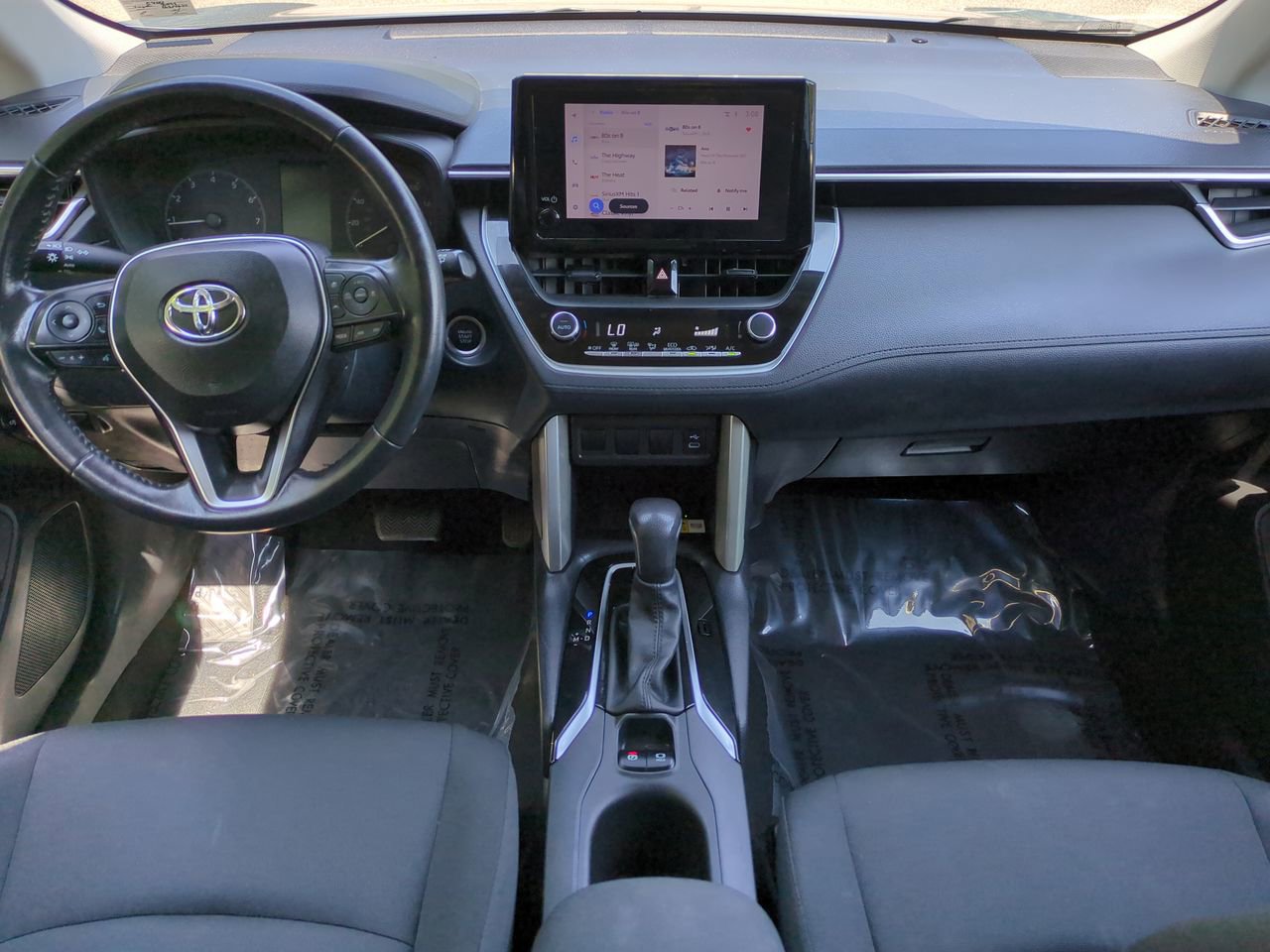 Used 2023 Toyota Corolla Cross LE w/ Moonroof Package FWD image 15