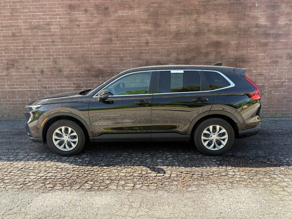 Used 2025 Honda CR-V LX image 2