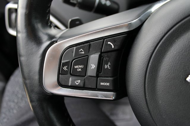 Used 2018 Jaguar F-PACE Prestige image 18