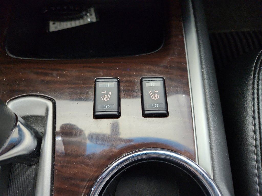 Used 2015 Nissan Pathfinder SL w/ SL Tech Package AWD/4WD image 26