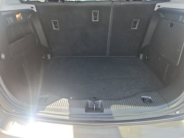 Used 2020 Chevrolet Trax LT FWD image 21