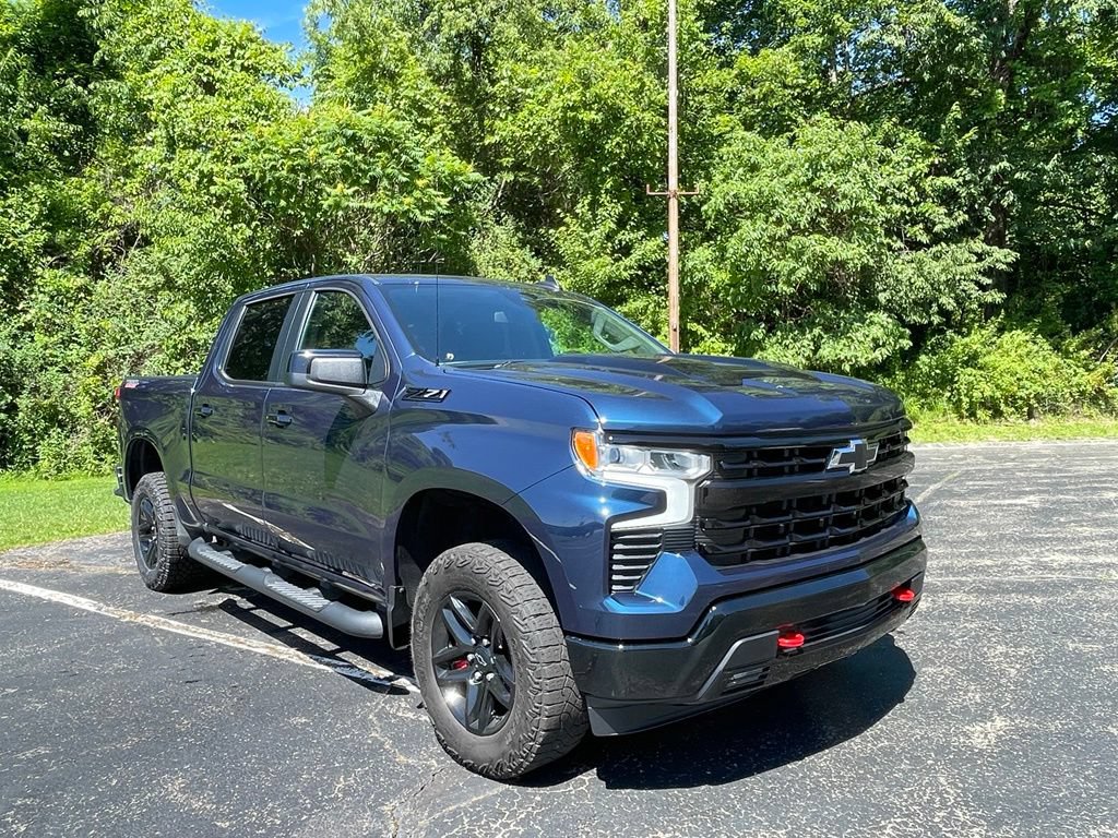 Certified 2023 Chevrolet Silverado 1500 LT Trail Boss w/ LPO, Dark Essentials Package AWD/4WD image 1