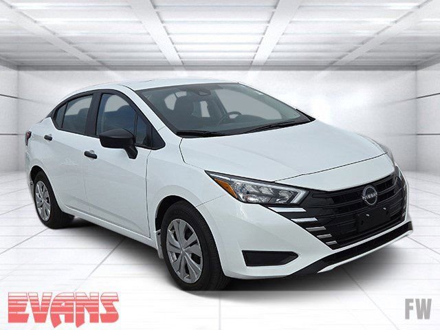 Used 2025 Nissan Versa S w/ Trunk Package FWD image 1