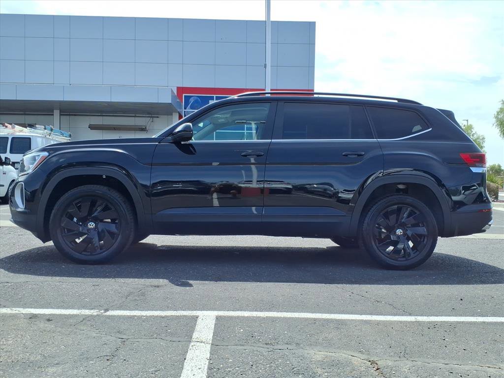 New 2026 Volkswagen Atlas SE image 4