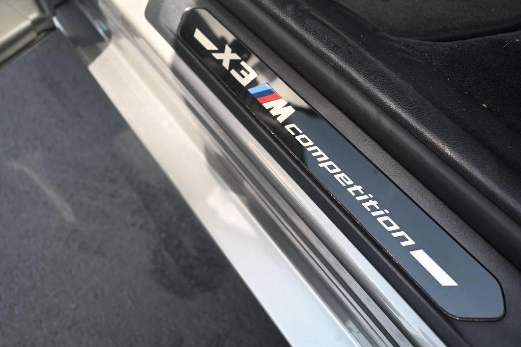 Used 2020 BMW X3 M w/ Executive Package AWD/4WD image 16