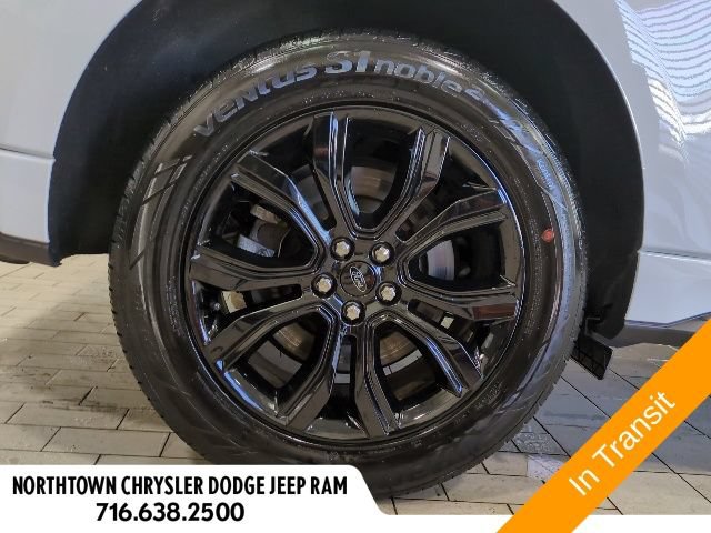 Used 2024 Ford Edge SE w/ Black Appearance Package AWD/4WD image 26