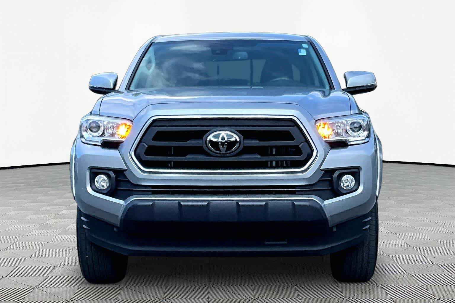 Certified 2023 Toyota Tacoma SR5 w/ Technology Package RWD image 4