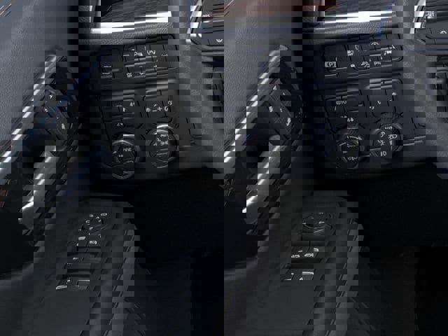 New 2026 Chevrolet Suburban Premier w/ Sun And Tow Package image 22