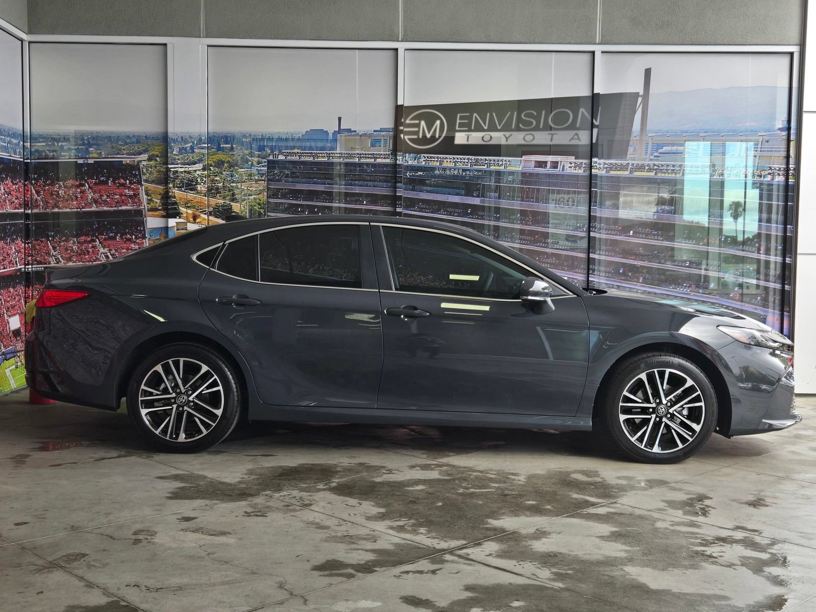 Certified 2026 Toyota Camry XLE AWD/4WD image 4