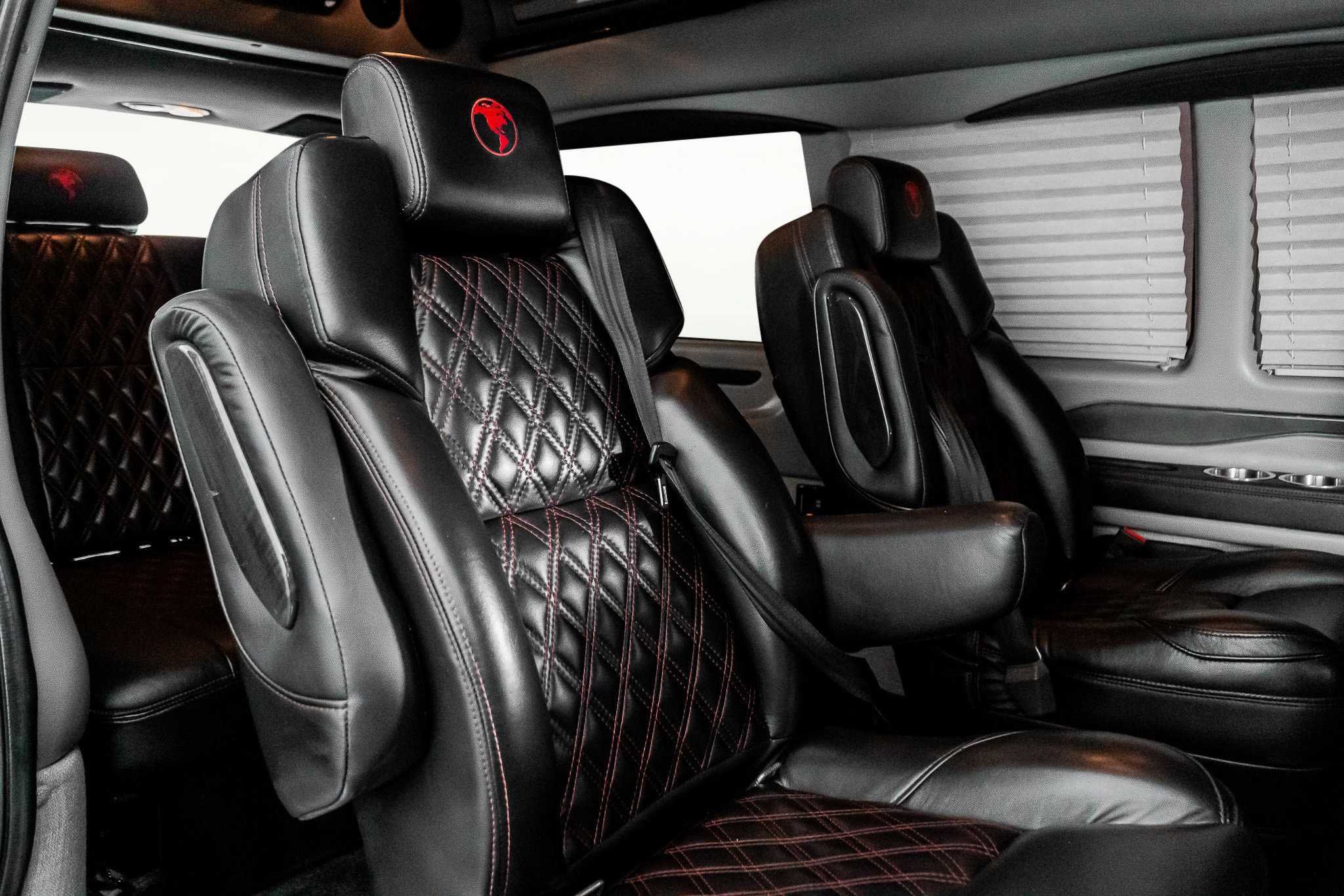 Used 2023 GMC Savana 2500 Conversion Van image 30