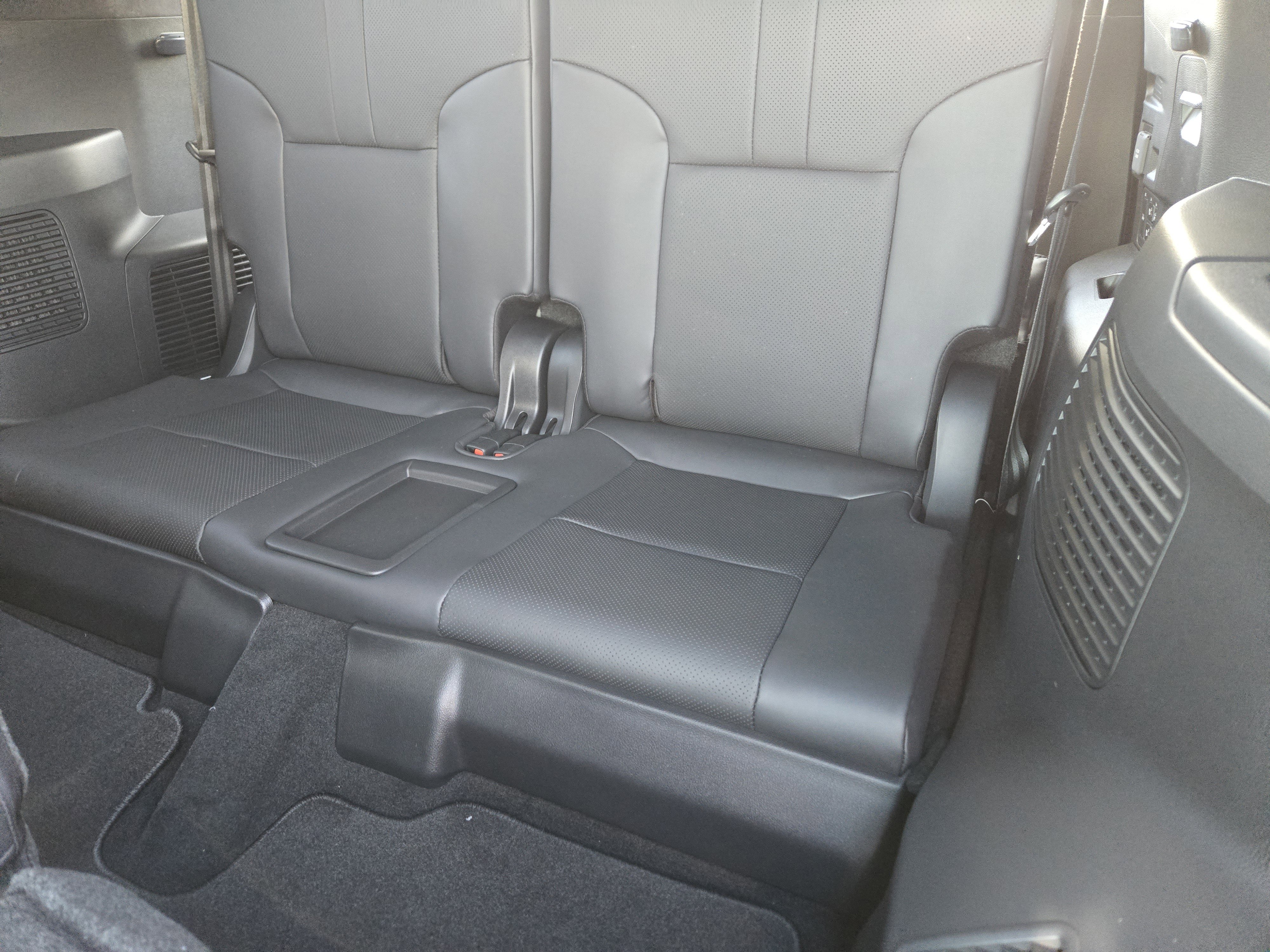 New 2026 Lexus LX 700h Luxury w/ Appearance Package AWD/4WD image 21