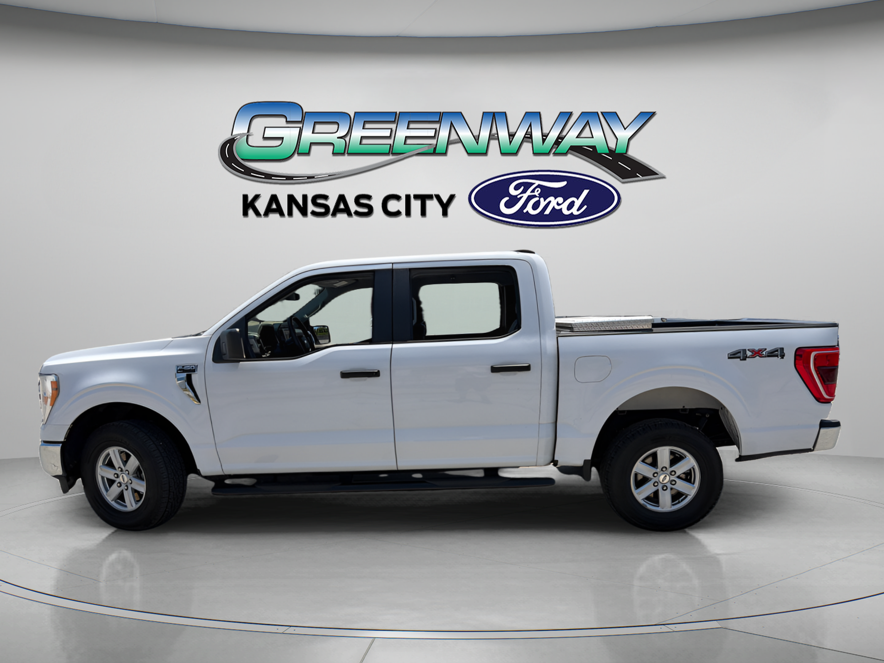 Used 2021 Ford F150 XLT AWD/4WD image 5