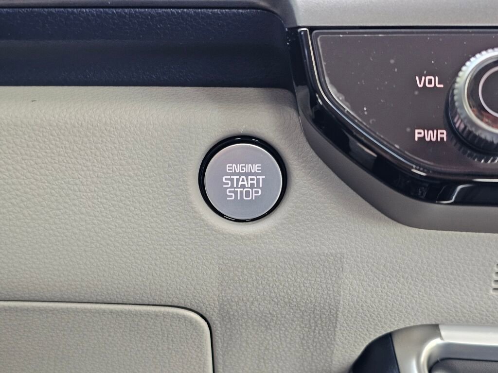 New 2026 Kia Carnival SX w/ SX Dark Edition Package image 18