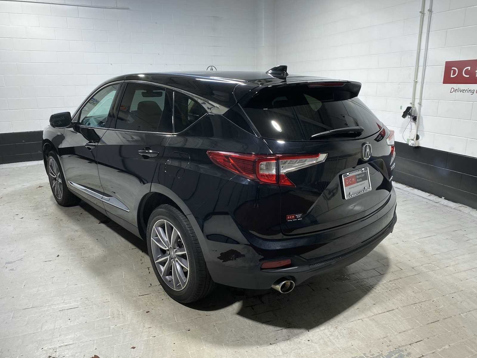 Used 2019 Acura RDX AWD w/ Technology Package image 4