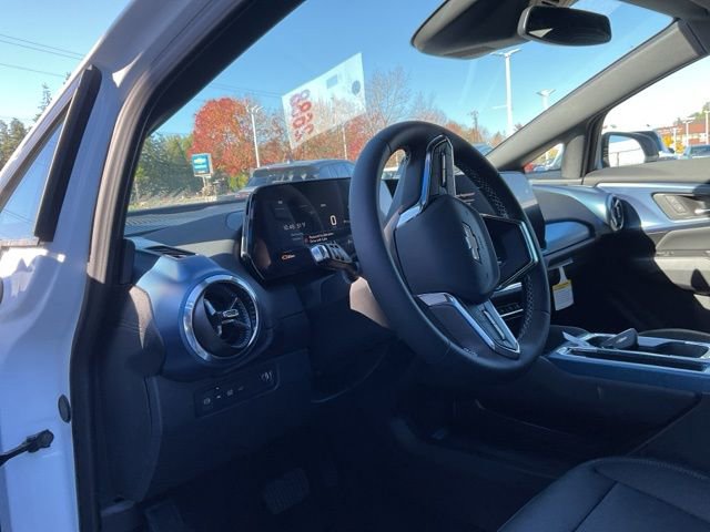 New 2026 Chevrolet Equinox EV LT image 12